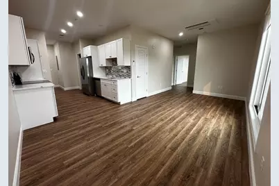 408 Suffolk St #0, Lowell, MA 01854 - Photo 4