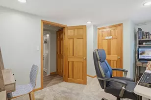 35 Alpine St, Millbury, MA 01527 - Photo 24
