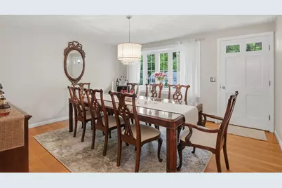 35 Alpine St, Millbury, MA 01527 - Photo 10