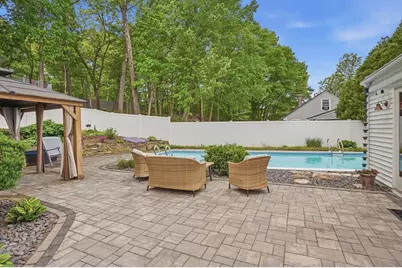 35 Alpine St, Millbury, MA 01527 - Photo 34