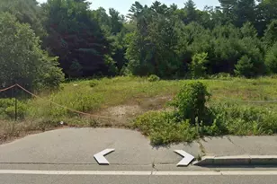 304 Wareham Rd, Marion, MA 02738 - Photo 1