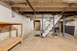 9 Lemon St, Salem, MA 01970 - Photo 32