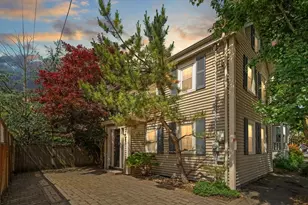 9 Lemon St, Salem, MA 01970 - Photo 2