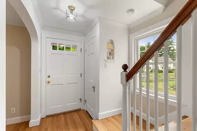 19 Colonial Dr, Arlington, MA 02474 - Photo 4