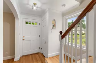 19 Colonial Dr, Arlington, MA 02474 - Photo 4