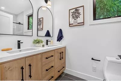 24 Spring Hill Terrace #B, Somerville, MA 02143 - Photo 16