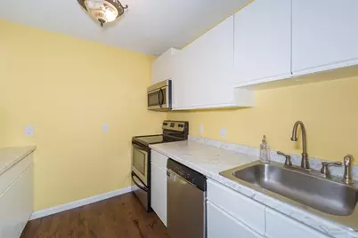 450 Somerset Ave #705, Taunton, MA 02780 - Photo 10