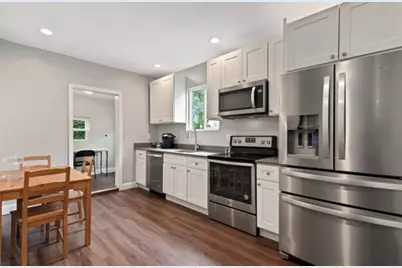 7 Abbotsford St #2, Boston, MA 02121 - Photo 4