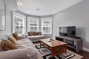 7 Abbotsford St, Boston, MA 02121 - Photo 2