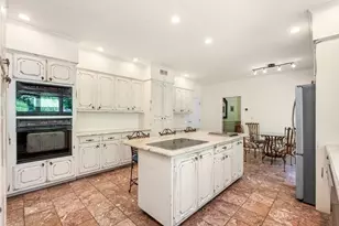 11 Fox Run Rd, Dover, MA 02030 - Photo 10