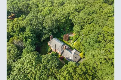 11 Fox Run Rd, Dover, MA 02030 - Photo 4