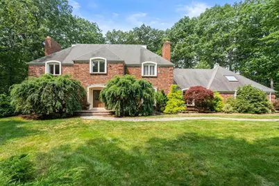 11 Fox Run Rd, Dover, MA 02030 - Photo 2