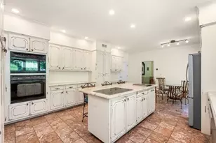 11 Fox Run Rd, Dover, MA 02030 - Photo 10