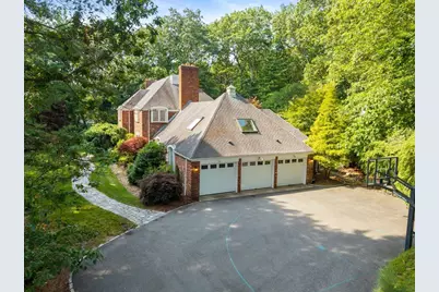 11 Fox Run Rd, Dover, MA 02030 - Photo 4