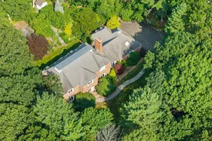 11 Fox Run Rd, Dover, MA 02030 - Photo 1