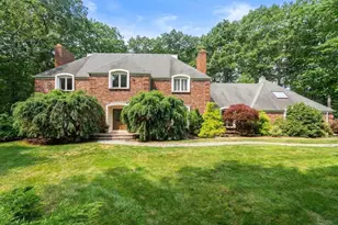 11 Fox Run Rd, Dover, MA 02030 - Photo 1