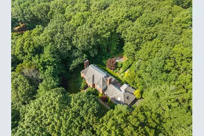 11 Fox Run Rd, Dover, MA 02030 - Photo 4
