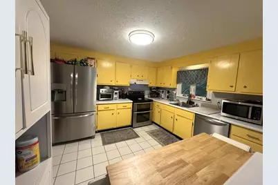 750 King Philip St, Raynham, MA 02767 - Photo 8