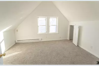 8 Rockwell Ter #3, Malden, MA 02148 - Photo 4