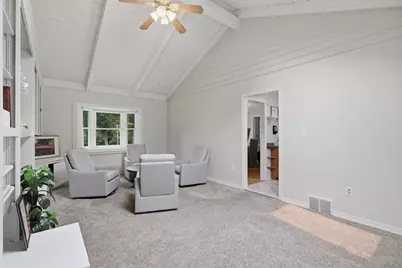 70 Newton Street, Northborough, MA 01532 - Photo 8