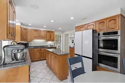 70 Newton Street, Northborough, MA 01532 - Photo 6