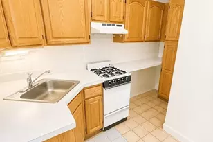 34 Anderson St, Boston, MA 02114 - Photo 6