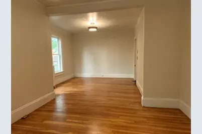 213 Locust St, Holyoke, MA 01040 - Photo 6