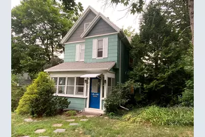 213 Locust St, Holyoke, MA 01040 - Photo 1