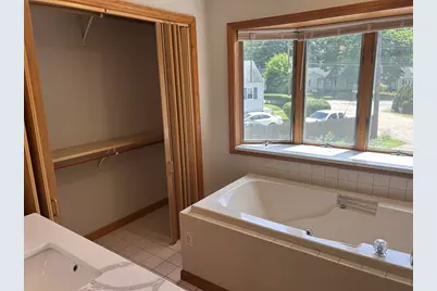 20 Breeze Dr, Worcester, MA 01602 - Photo 14