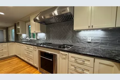 199 Country Dr, Weston, MA 02493 - Photo 14