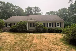 199 Country Dr, Weston, MA 02493 - Photo 2