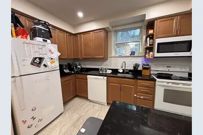 159 Saint Paul St #1, Brookline, MA 02446 - Photo 2