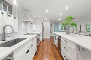 298 Marked Tree Rd, Needham, MA 02492 - Photo 2