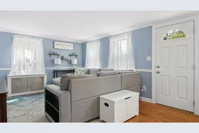 92 Union Street, West Bridgewater, MA 02379 - Photo 12