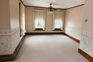 12 Henderson Ave, Worcester, MA 01603 - Photo 8