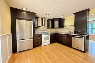 47 Kamuda St, Springfield, MA 01151 - Photo 2