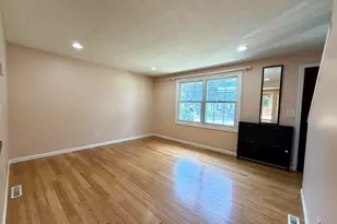 47 Kamuda St, Springfield, MA 01151 - Photo 4