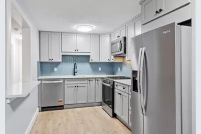 20 Colonial Drive #10, Andover, MA 01810 - Photo 6