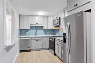20 Colonial Dr, Andover, MA 01810 - Photo 1