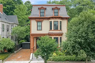 81 Garfield St, Cambridge, MA 02138 - Photo 2