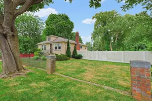 53 Blaney Ave, Peabody, MA 01960 - Photo 32