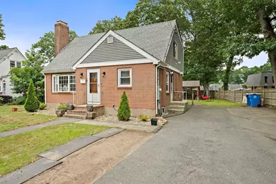 105 Cross St, Randolph, MA 02368 - Photo 32