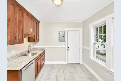 559 Adams St #2, Boston, MA 02122 - Photo 4