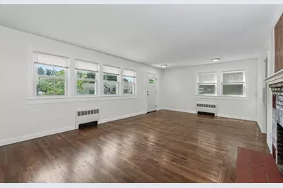 28 Hayes Ave, Lowell, MA 01854 - Photo 20