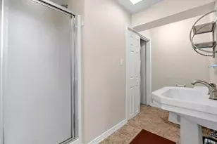 70 Gardner St, Boston, MA 02132 - Photo 34