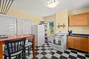 17 Windermere Rd, Boston, MA 02125 - Photo 10
