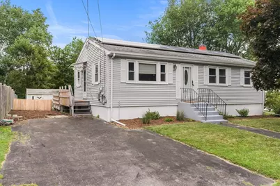 21 Lafayette St, Amesbury, MA 01913 - Photo 1