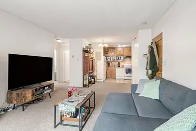 2 Larose Pl #10, Boston, MA 02135 - Photo 4
