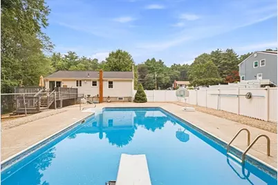 252 Gorwin Dr, Hanson, MA 02341 - Photo 38