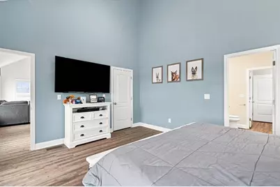 208 Crownshield Ave #208, Uxbridge, MA 01569 - Photo 32